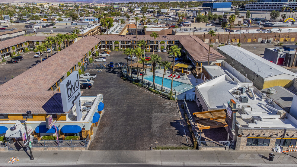 Primary Photo Of 2211 Las Vegas Blvd, Las Vegas Multifamily For Sale