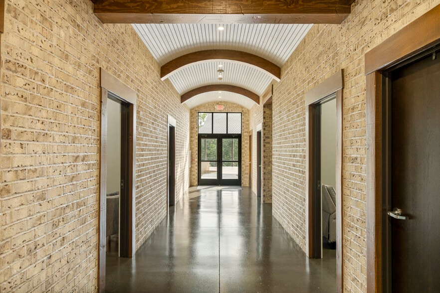 More Photos Of 19501 W 41st St, Sand Springs Specialty For Sale