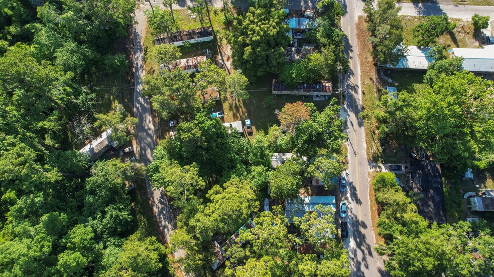 More Photos Of 224 SE Davie Ct, Lake City Manufactured Housing Mobile Home Park For Sale