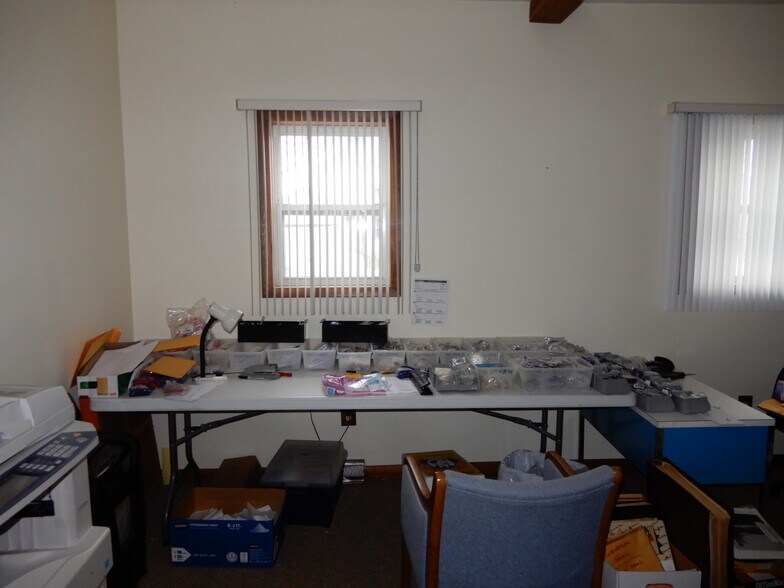 More Photos Of 440 Third Ave, Watervliet Office For Sale