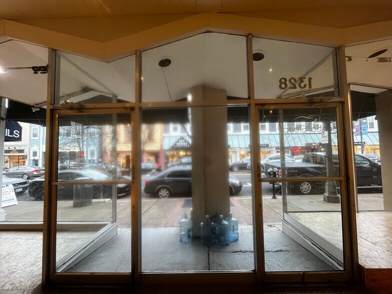 More Photos Of 1328 4th St, San Rafael Storefront Retail Office For Lease