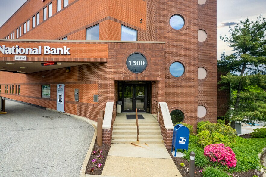More Photos Of 1500 Oxford Dr, Bethel Park Office For Lease