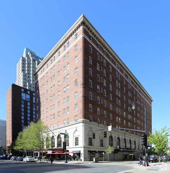Primary Photo Of 400 Fayetteville St, Raleigh Apartments For Lease