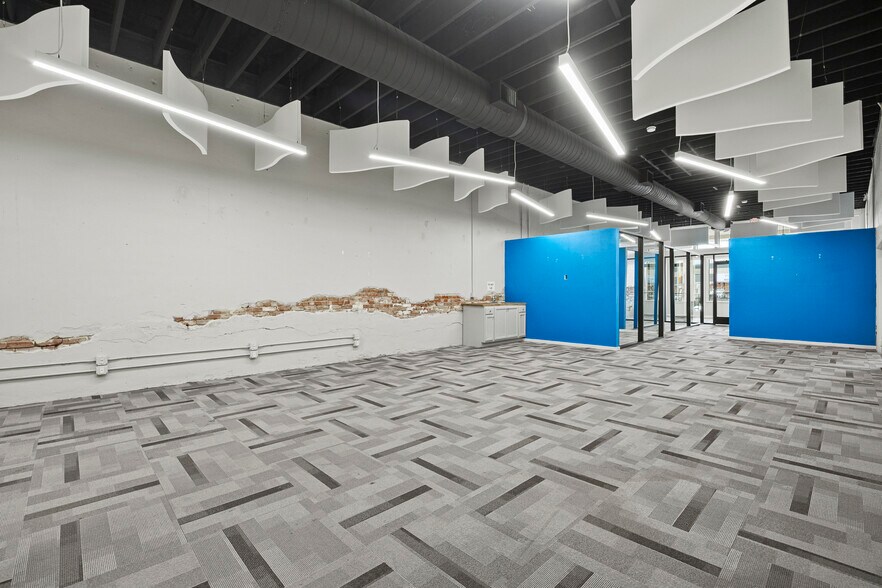 More Photos Of 111 N 4th St, Wills Point Freestanding For Sale