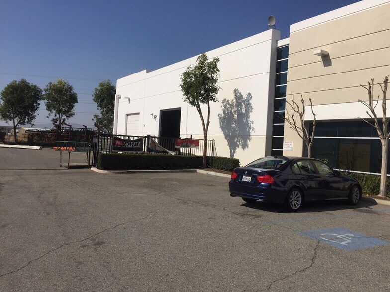 More Photos Of 1395 Palmyrita Ave, Riverside Warehouse For Sale