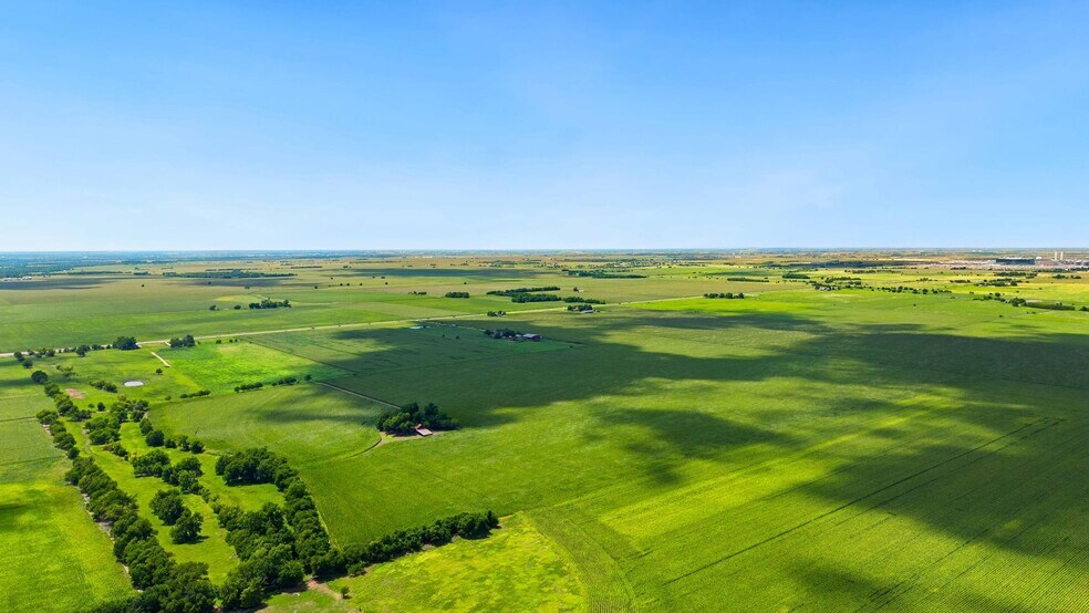 More Photos Of 4669 FM 973, Taylor Land For Sale