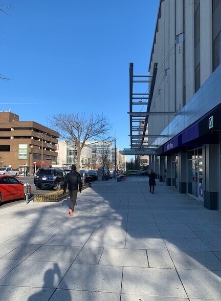 More Photos Of 5225 Wisconsin Ave NW, Washington Medical For Lease