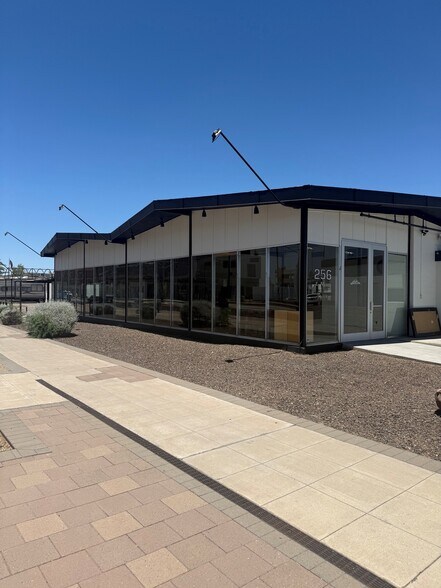 Primary Photo Of 256 E Main St, Mesa General Retail For Lease