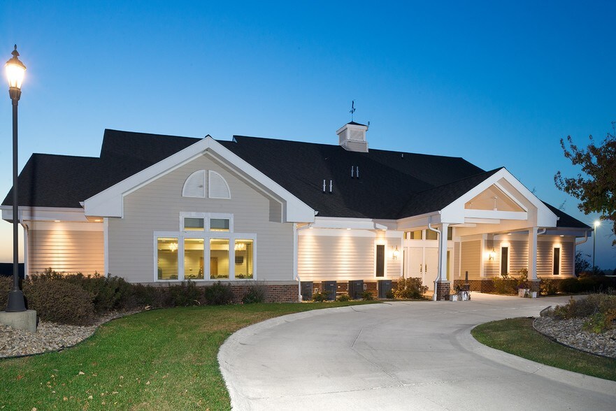 More Photos Of 355 Country Club Ln, Dike Golf Course Driving Range For Sale