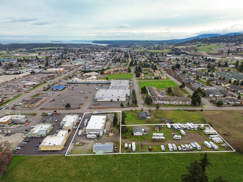 More Photos Of 275 S 7th Ave, Sequim Auto Repair For Sale