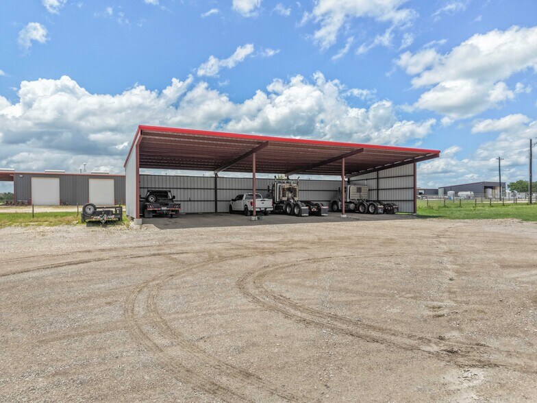 More Photos Of 3838 Endeavor Loop, Bryan Industrial For Lease