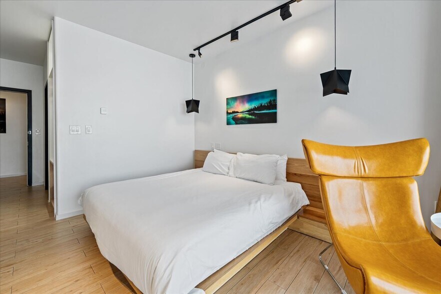 More Photos Of 1110 John Kalinas Rd, Fairbanks Hotel For Sale