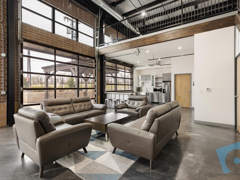 More Photos Of 4451 Dale Earnhardt Way, Northlake Light Distribution For Lease
