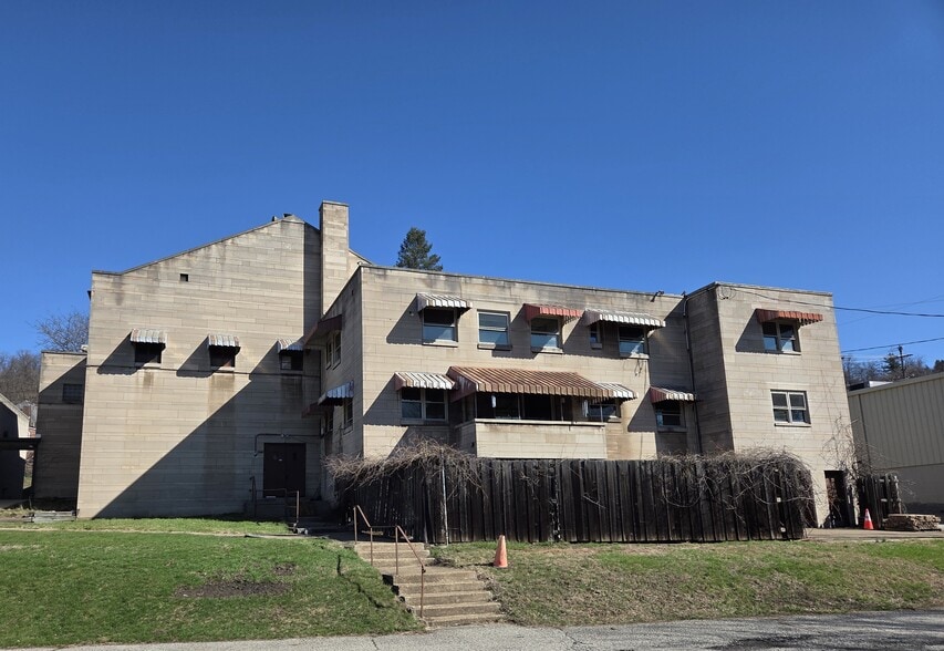 More Photos Of 2540 Woodstock Ave, Pittsburgh Religious Facility For Sale