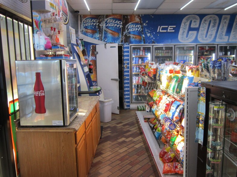 More Photos Of 2301 Lackey St, Lumberton Convenience Store For Sale