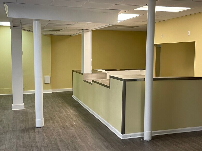 More Photos Of 62-64 W Antietam St, Hagerstown Apartments For Lease