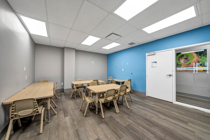 More Photos Of 1022 Calhoun St, Columbia Medical For Sale