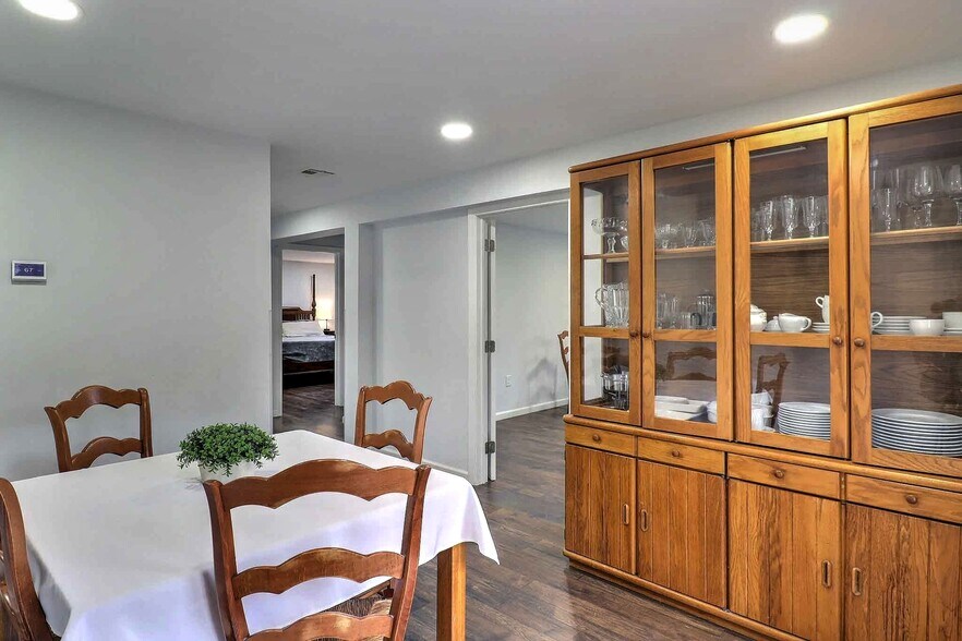 More Photos Of 3360 PA-940, Mount Pocono Specialty For Sale