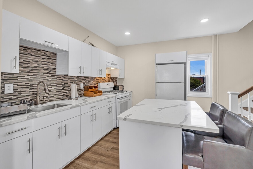 More Photos Of 61 Sumner Ave, Seaside Heights Hotel For Sale