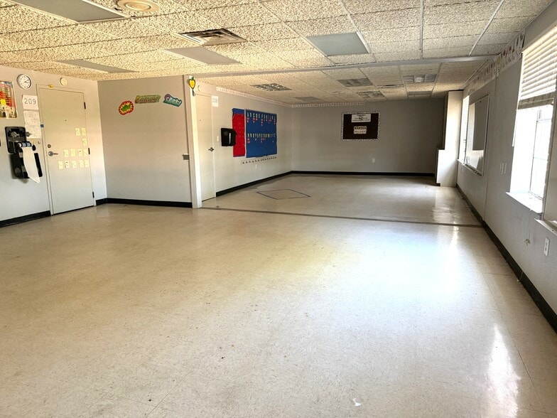 More Photos Of 8200 Schrade Rd, Rowlett Religious Facility For Sale