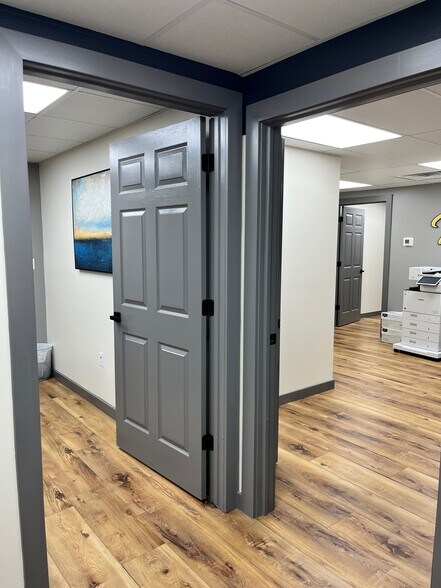 More Photos Of 1404 Highway A1A, Satellite Beach Office For Sale