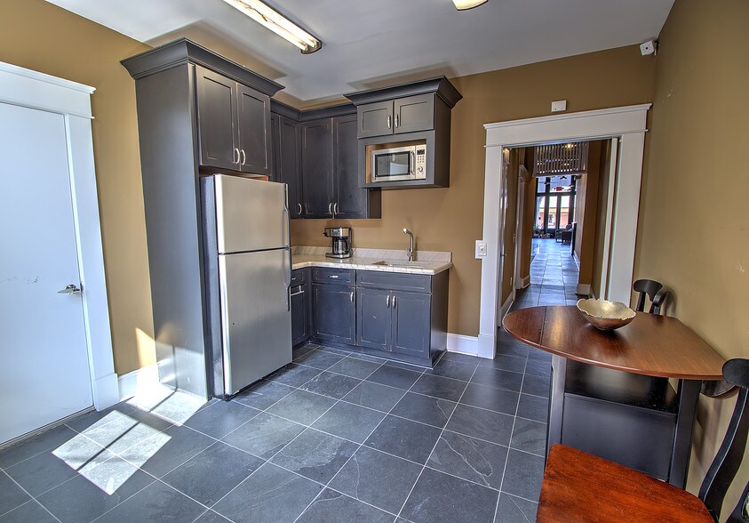 More Photos Of 107 N Main St, Mooresville Loft Creative Space For Sale