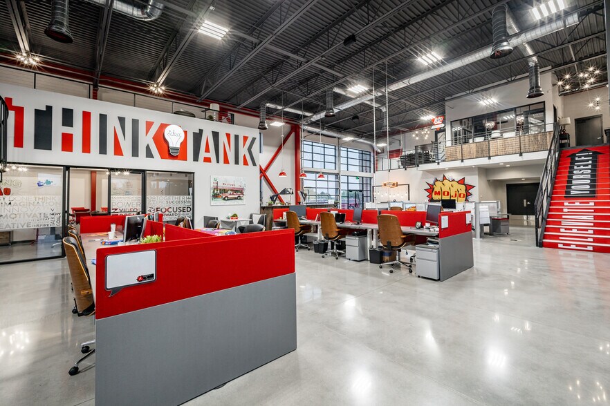 More Photos Of 205 SE 22nd St, Bentonville Office For Sale