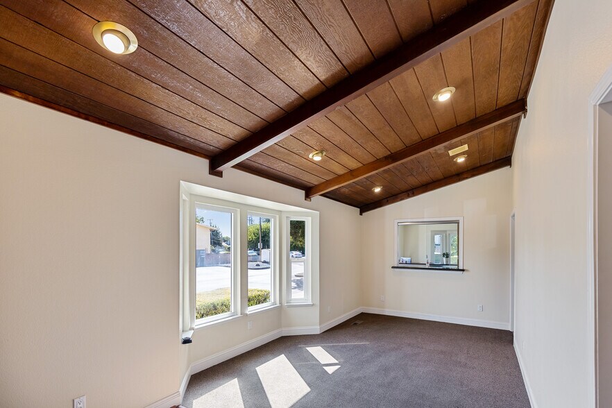 More Photos Of 1215 Plumas St, Yuba City Office For Sale