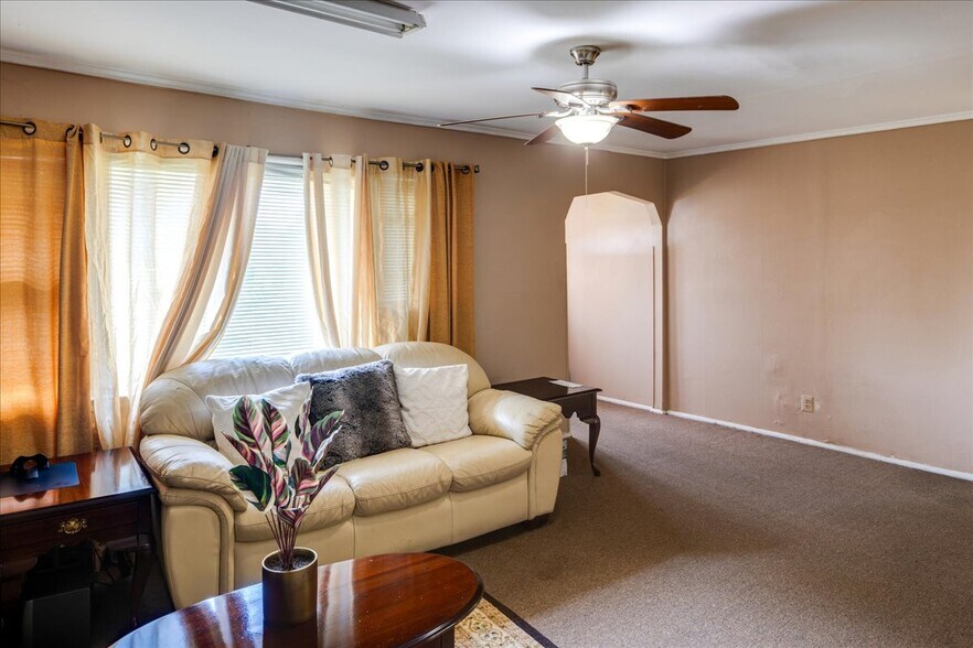 More Photos Of 215 N Hillside Ave, Valley Stream Specialty For Sale