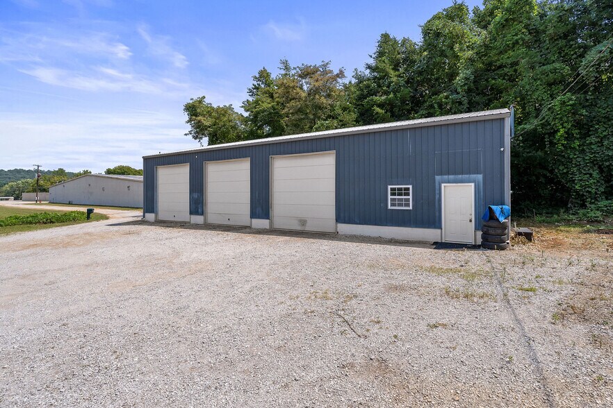 More Photos Of 209 Mountain Rd, Livingston Self Storage For Sale