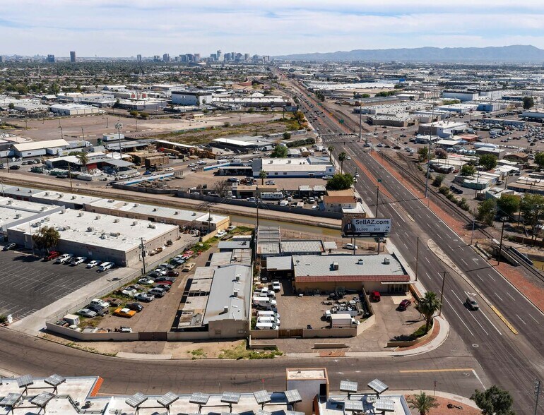 More Photos Of 3140 Grand Ave & 3217 W Weldon Ave, Phoenix Contractor Storage Yard For Sale