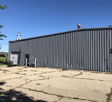 More Photos Of 848 E Commercial Ave, Whitewater Manufacturing For Lease