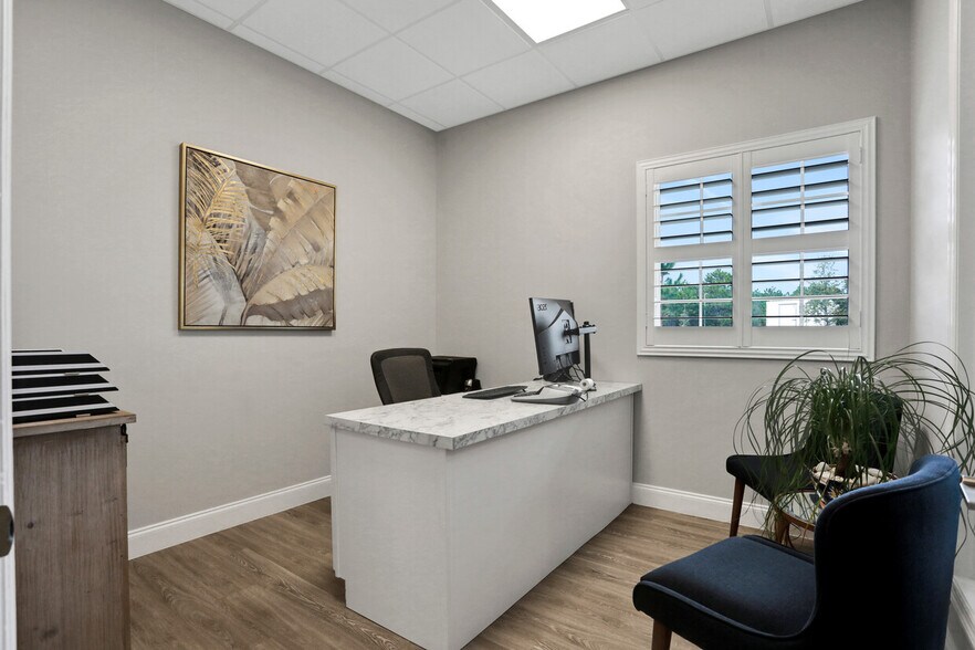 More Photos Of 1845 East West Pky, Fleming Island Medical For Lease