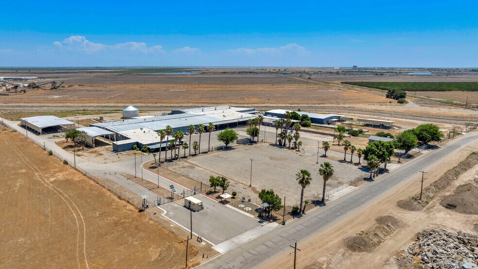 More Photos Of 1269 Marie St, Mendota Land For Lease