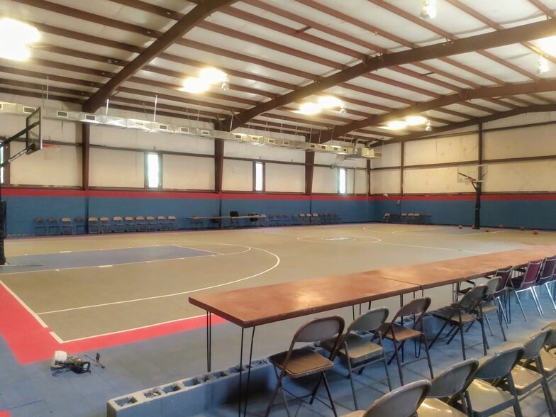 More Photos Of 816 Labarge Dr, Bessemer Religious Facility For Sale