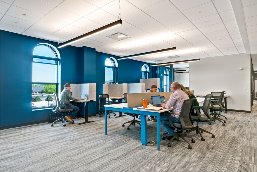 More Photos Of 231 Public Sq, Franklin Coworking Space
