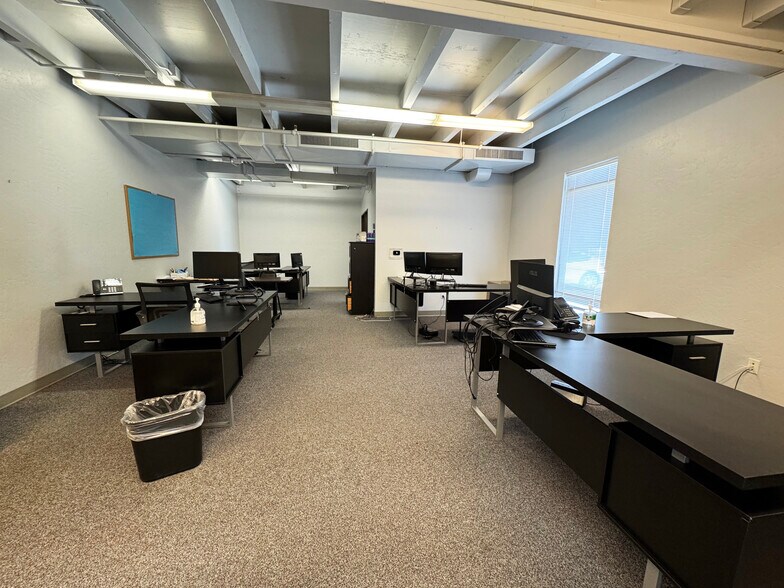 More Photos Of 4949 E Cesar Chavez Blvd, Fresno Coworking Space