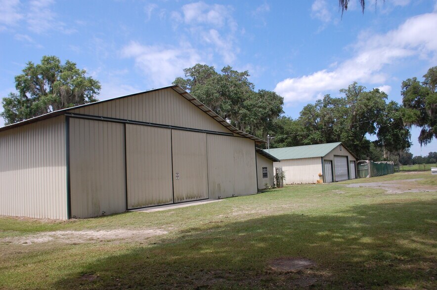 More Photos Of 18811 SE 243rd St, Hawthorne Specialty For Sale