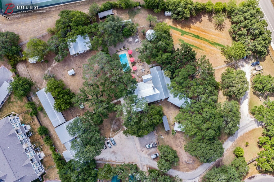 More Photos Of 137 Old San Antonio Rd, Boerne Apartments For Sale