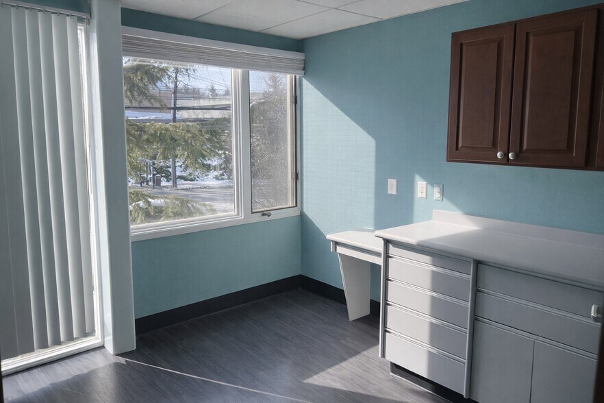 More Photos Of 745 Northfield Ave, West Orange Medical For Lease