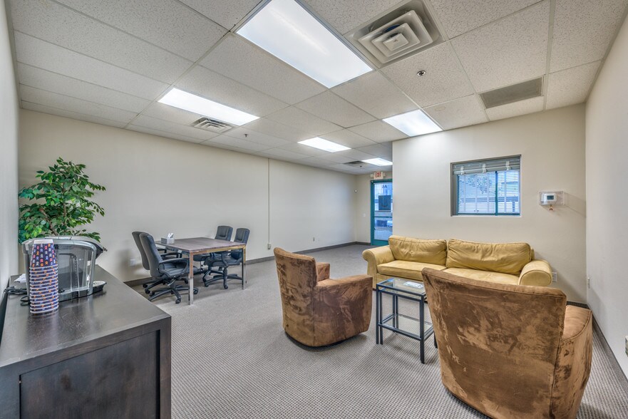 More Photos Of 4270 S Decatur Blvd, Las Vegas Medical For Lease