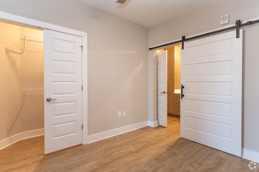 More Photos Of 222 S Main St, Mooresville Apartments For Lease