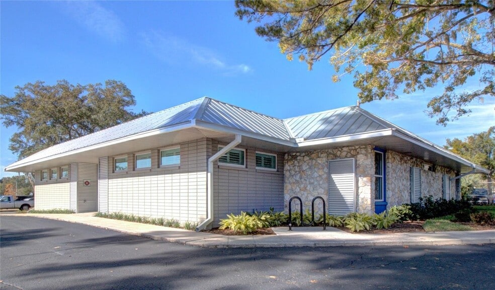 More Photos Of 225 SW 7th Ter, Gainesville Office For Lease