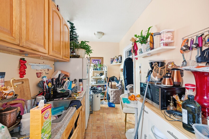 More Photos Of 2 Overlook Ter, Yonkers Apartments For Sale