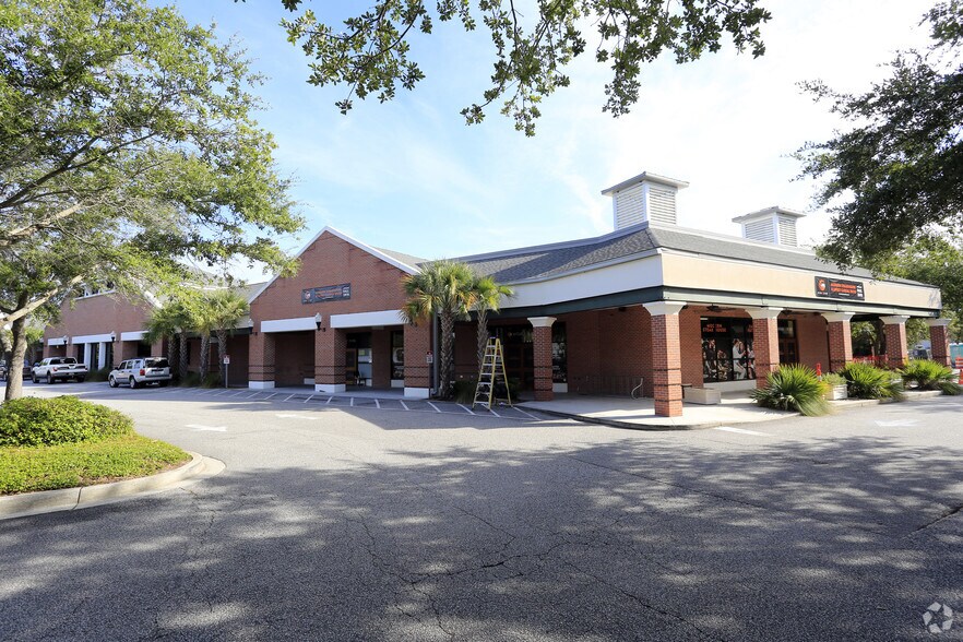 More Photos Of 730 Coleman Blvd, Mt Pleasant Unknown For Lease
