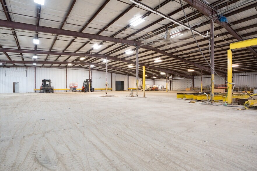 More Photos Of 1620 W 7th St, Owensboro Warehouse For Lease
