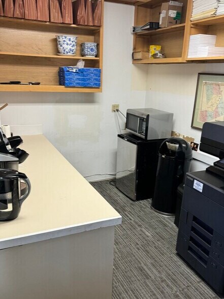 More Photos Of 52 Babbitt Rd, Bedford Hills General Retail For Lease