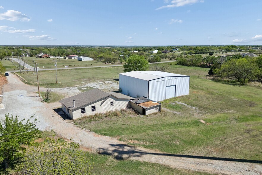 More Photos Of 11113 S Sunnylane Rd, Oklahoma City Warehouse For Sale