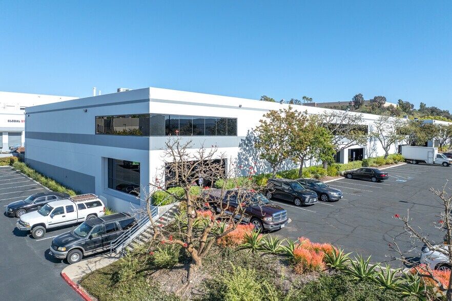 More Photos Of 12255 Kirkham Rd, Poway Warehouse For Lease