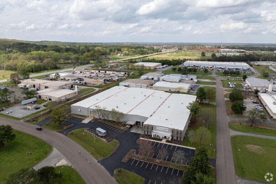 More Photos Of 3333 Stanwood Blvd NE, Huntsville Manufacturing For Sale